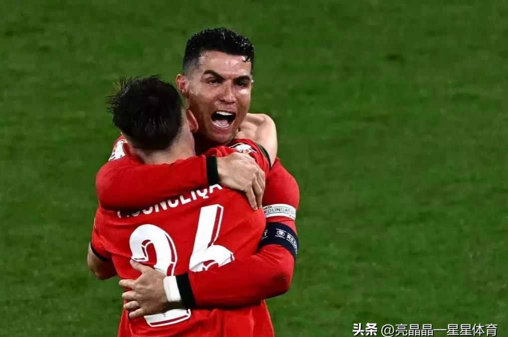 欧洲豪强火力全开,战胜对手晋级 欧洲豪强火力全开,战胜对手晋级