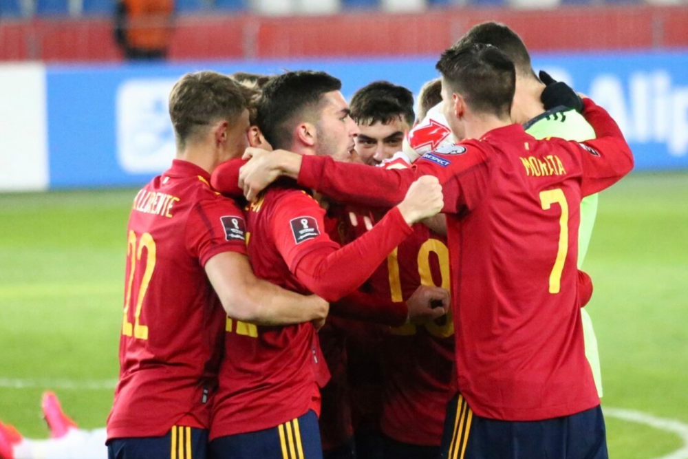 德国队完胜奥地利队，奥恰洛夫状态火热的简单介绍