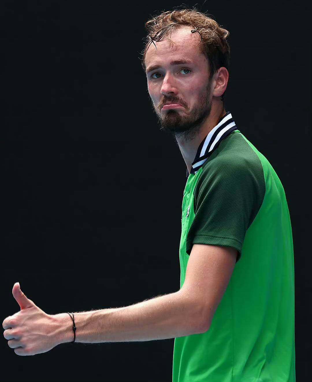 关于日本网球队血洗世界网球队，梅德韦杰夫绝境逆转的信息