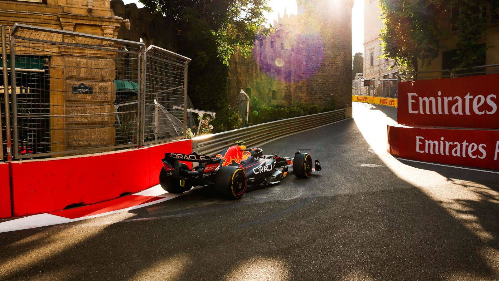 法拉利鏖战雷诺车队,诺里斯高光表现的简单介绍 法拉利鏖战雷诺车队,诺里斯高光表现的简单介绍